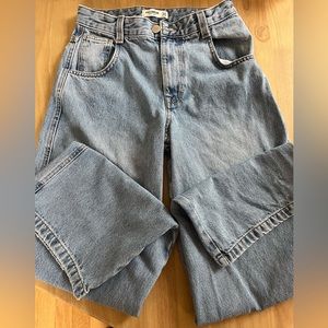 Pull and Bear Oversize Baggy Jeans Pale Blue